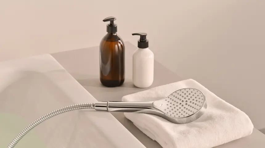 UPGRADE YOUR SHOWER WITH EASE, 