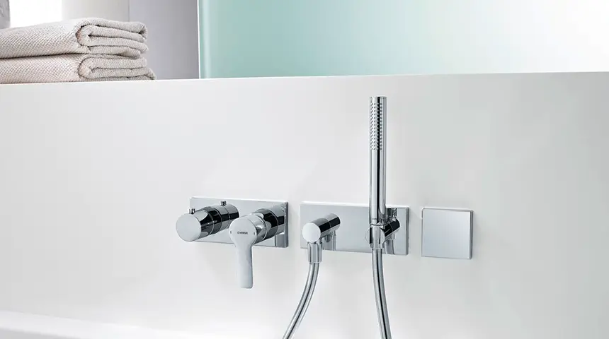 Maximum mounting flexibility behind the wall, 